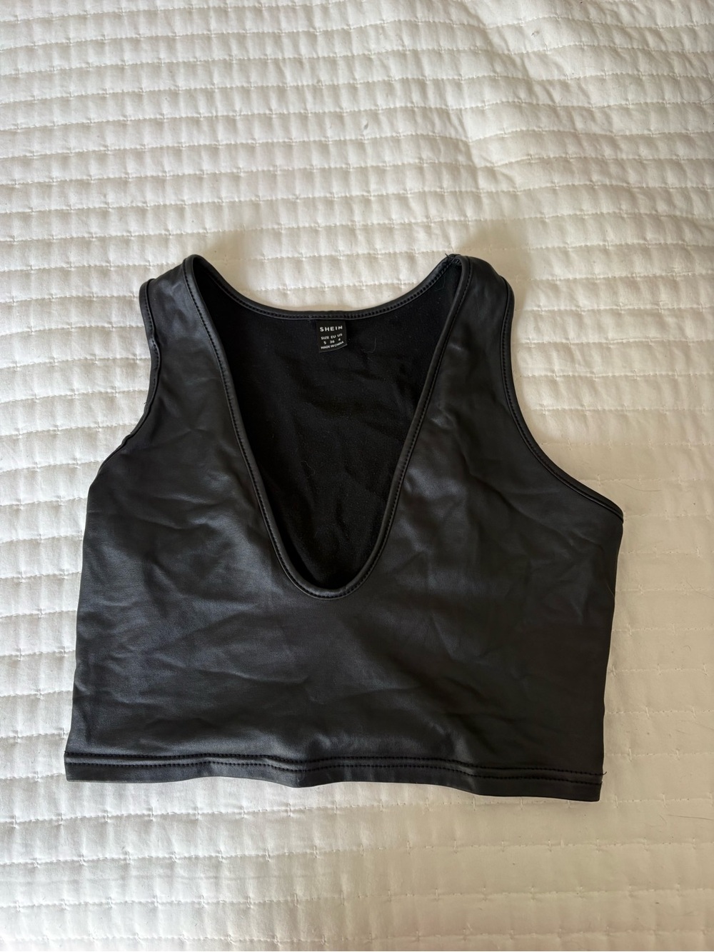 SHEIN Black Faux Leather Deep V Crop Tank
